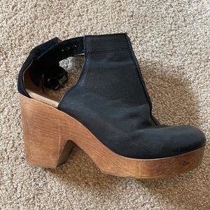 Free People Clogs Black